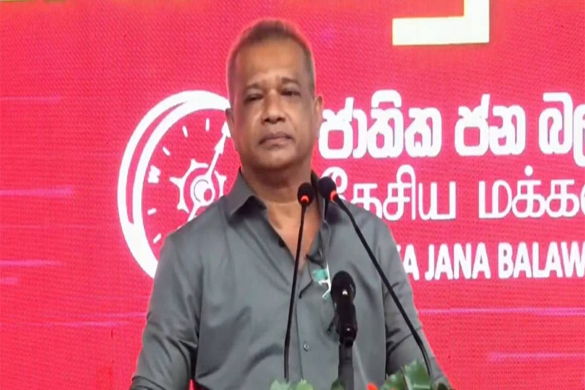 எவ்விதத் தொழிலும் இன்றி லால் காந்த மாளிகை கட்டியது எப்படி.. சஞ்சீவ எதிரிமான்ன கேள்வி | Minister Lal Kantha Luxury Banglow எவ்விதத் தொழிலும் இன்றி லால் காந்த மாளிகை கட்டியது எப்படி.. சஞ்சீவ எதிரிமான்ன கேள்வி | Minister Lal Kantha Luxury Banglow