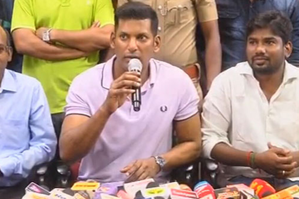 டேய் அனகோண்டா!! ஒரே டிவிட்டால் விஷாலை முடிச்சுவிட்ட முன்னாள் அமைச்சர் ஜெயக்குமார்.. | Vishal Jayakumar Trolls Anakonda For Srireddy டேய் அனகோண்டா!! ஒரே டிவிட்டால் விஷாலை முடிச்சுவிட்ட முன்னாள் அமைச்சர் ஜெயக்குமார்.. | Vishal Jayakumar Trolls Anakonda For Srireddy