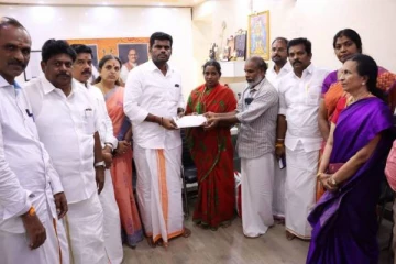 பாஜக தலைவர் அண்ணாமலையை சந்தித்த மாணவி ஸ்ரீமதியின் பெற்றோர்