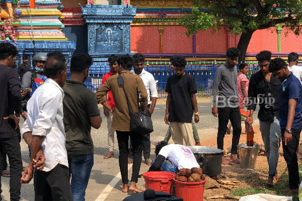 உயிர் நீத்த உறவுகளை நினைவு கூரும் வகையில் வடக்கு கிழக்கு தமிழர் தாயகத்தில் முள்ளிவாய்க்கால் கஞ்சி! | Sri Lanka Final War Mullivaikkal Remembrance Day