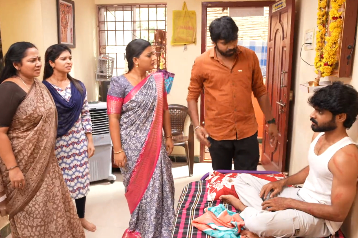 முத்து, மீனா முயற்சியால் லாக்கப்பில் இருந்து வெளியே வந்த சத்யா.. கதறி அழும் குடும்பம்! சிறகடிக்க ஆசை சீரியல் | Sathya Out From Lockup In Siragadikka Aasai Serial
