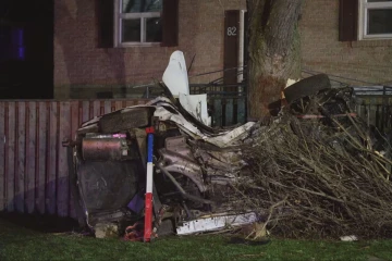 ஒஷாவாவில் கோர விபத்து: மரத்தில் கார் மோதி 40 வயது நபர் பலி