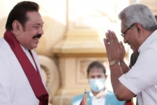 ராஜபக்ச தரப்பினரின் அரசியல் அழிவை நோக்கி நகரும்! சம்பிக்க எச்சரிக்கை