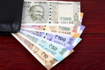 NRI FD-களுக்கு சிறந்த வருமானத்தை வழங்கும் 7 வங்கிகள்