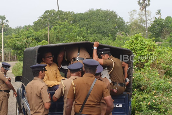 தையிட்டியில் அரங்கேறிய காவல்துறையினரின் அராஜகம் : வலுக்கும் கண்டனம் | Police Anarchy In Jaffna Thaiyiddi Protest