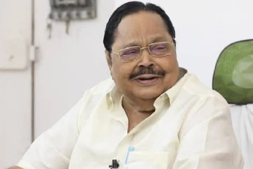 மனதிடத்தோடு வாருங்கள்..இது மேனாமினுக்கி கட்சி அல்ல - துரைமுருகன் பாடம்!