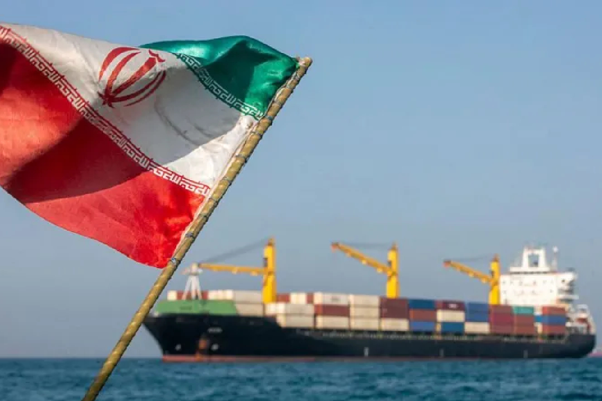 மீண்டும் பதற்றம் - ஈரான் மீது அமெரிக்கா மீண்டும் தாக்குதல் | Us Carries Out New Strikes On Iran Military Site மீண்டும் பதற்றம் - ஈரான் மீது அமெரிக்கா மீண்டும் தாக்குதல் | Us Carries Out New Strikes On Iran Military Site