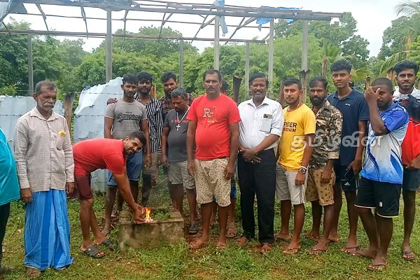 அளம்பில் துயிலும் இல்ல சிரமதான பணி ஆரம்பம்: இராணுவத்திடம் இருந்து காணியை விடுவிக்குமாறு கோரிக்கை | Maaveerar Naal 2023