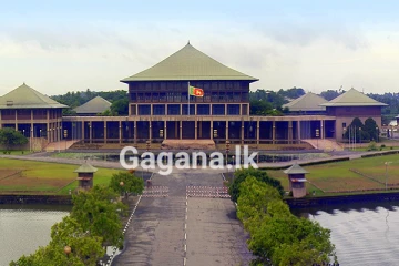 ඉල්ලා අස්වු මන්ත්‍රී චමින්ද වෙනුවට පාර්ලිමේන්තුවට එන අලුත්ම මුහුණ