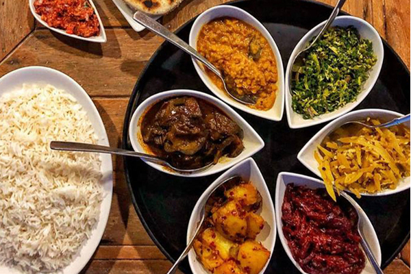 சுகாதார அதிகாரிகளுக்கு சுகாதாரமற்ற உணவா? எழுந்த புகார் | Unsanitary Food For Health Officials Complaint