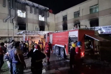 ஈராக்கில் மருத்துவமனை தீ விபத்தில் 82 பேர் பலி! சுகாதாரத்துறை அமைச்சர் பதவி விலகல்