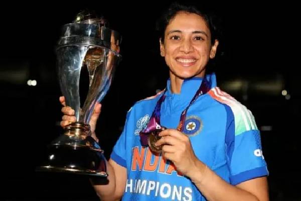 இந்தியாவின் பணக்கார கிரிக்கெட் வீராங்கனைகள் - ஸ்மிருதி மந்தனாவுக்கு இடமுள்ளதா? | Top 7 Richest Indian Woman Cricketers Smriti Rank இந்தியாவின் பணக்கார கிரிக்கெட் வீராங்கனைகள் - ஸ்மிருதி மந்தனாவுக்கு இடமுள்ளதா? | Top 7 Richest Indian Woman Cricketers Smriti Rank