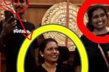 ජනපති පුටුවේ අසුන් ගත් කතුන් දෙදෙනෙකුට සිදු වූ දේ