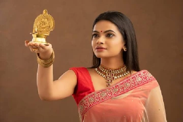 பெண்களிடம் இந்த குணம் இருந்தால் குடும்பத்துக்கு ஆகாதாம்!
