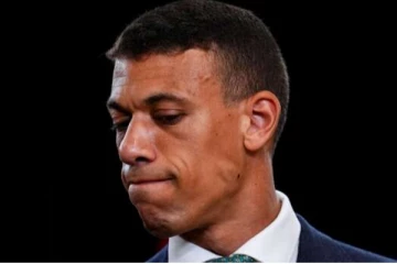 கனடிய பசுமைக் கட்சியின் இணைத் தலைவர் ராஜினாமா