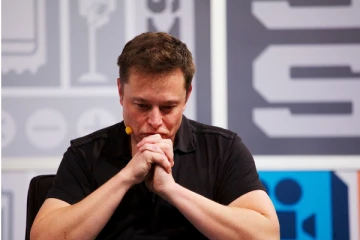 எங்களை எப்படியாவது காப்பாத்துங்க  : எலன் மஸ்கிடம்  உக்ரைன் தளபதி வேண்டுகோள்