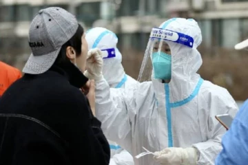 ஒருவருக்கு கொரோனா.. 3.2 லட்சம் மக்கள் தனிமைப்படுத்தலில்!