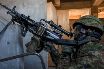 ජපානයෙන් ලොවම කළඹන නිවේදනයක් - දෙවන ලෝක යුද්ධයෙන් පසු පළමු වරට වෙනස් වූ නීතිය