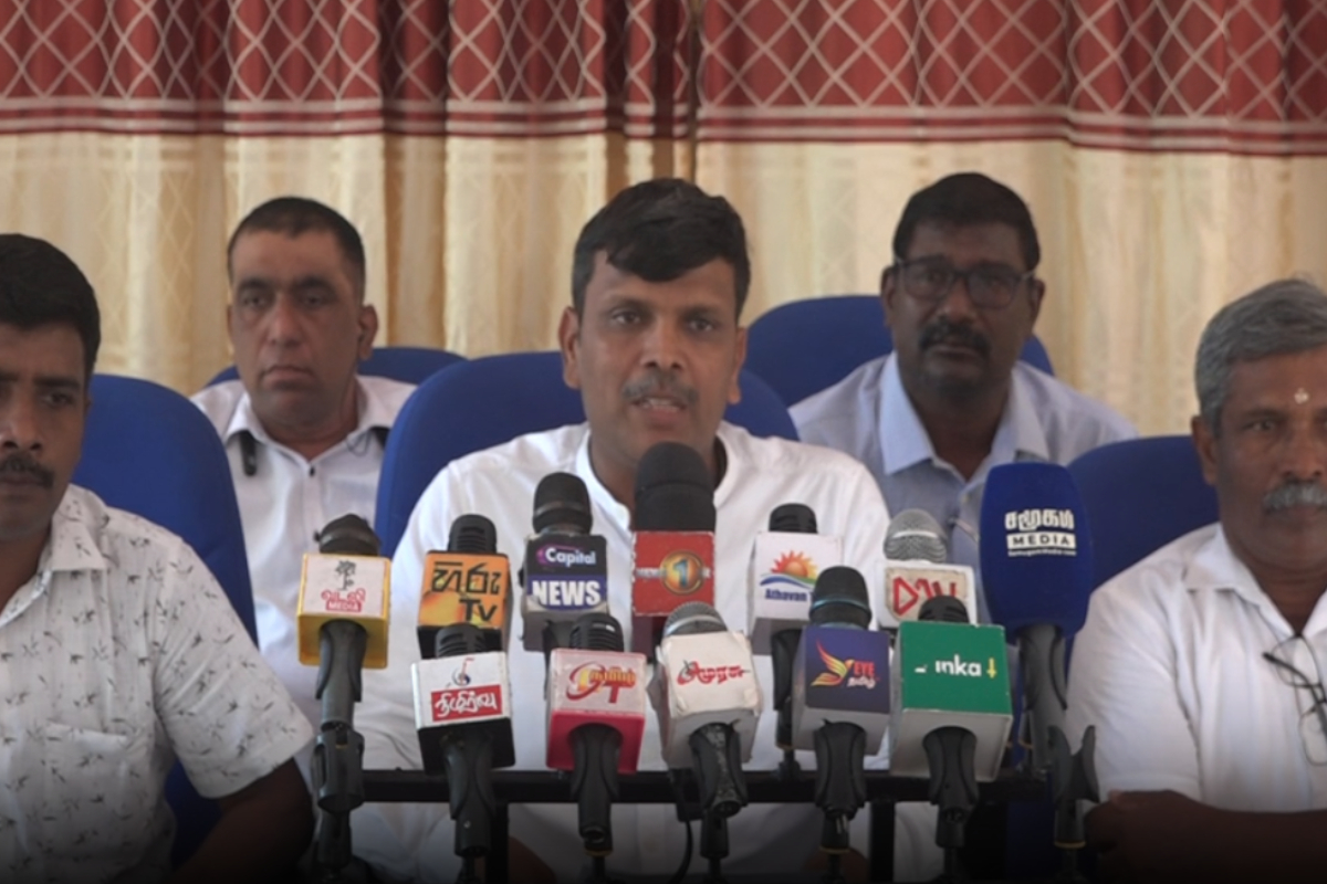 பருத்தித்துறையில் இராணுவ முகாம்களுக்கு எதிராக வெடிக்கவுள்ள பாரிய பேராட்டம்! விடுக்கப்பட்டுள்ள அழைப்பு | Pedro Mayor Calls For Participation In Protest பருத்தித்துறையில் இராணுவ முகாம்களுக்கு எதிராக வெடிக்கவுள்ள பாரிய பேராட்டம்! விடுக்கப்பட்டுள்ள அழைப்பு | Pedro Mayor Calls For Participation In Protest