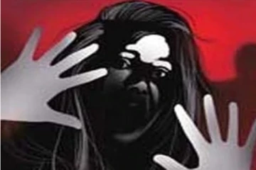 விசாரணைக்கு  அழைத்து செல்லப்பட்ட பழங்குடியின பெண் பாலியல் வன்கொடுமை - எஸ்.ஐ. கைது