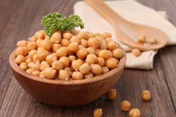 தினமும் ஒரு கைப்பிடி கொண்டைக்கடலை சாப்பிடுங்க.. இந்த நன்மைகள் உங்களை தேடி வரும்