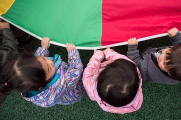 ஒன்றாரியோவில் சம்பள அதிகரிப்பிற்காக காத்திருக்கும் உதவி ஆசிரியர்கள்