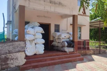 இலங்கைக்கு கடத்தவிருந்த அபாய பொருட்கள் பறிமுதல்!