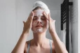 தினமும் காலையில் எழுந்தவுடன் முகத்தை கழுவுவது ஏன் முக்கியம்?