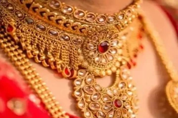 தங்கம் சவரனுக்கு ரூ.120 உயர்வு: விலை எவ்வளவு தெரியுமா?