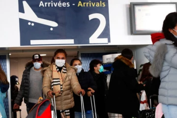 பிரான்ஸில் அமுலுக்கு வந்த புதிய விதி! ‘சிவப்பு பட்டியலில்’ பிரபல நாடு சேர்ப்பு