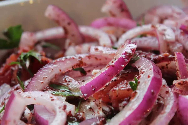 ஒரு துண்டு வெங்காயத்தால் இத்தனை நோய் அஞ்சி ஓடுமா? | Can A Piece Of Onion Cause So Many Diseases