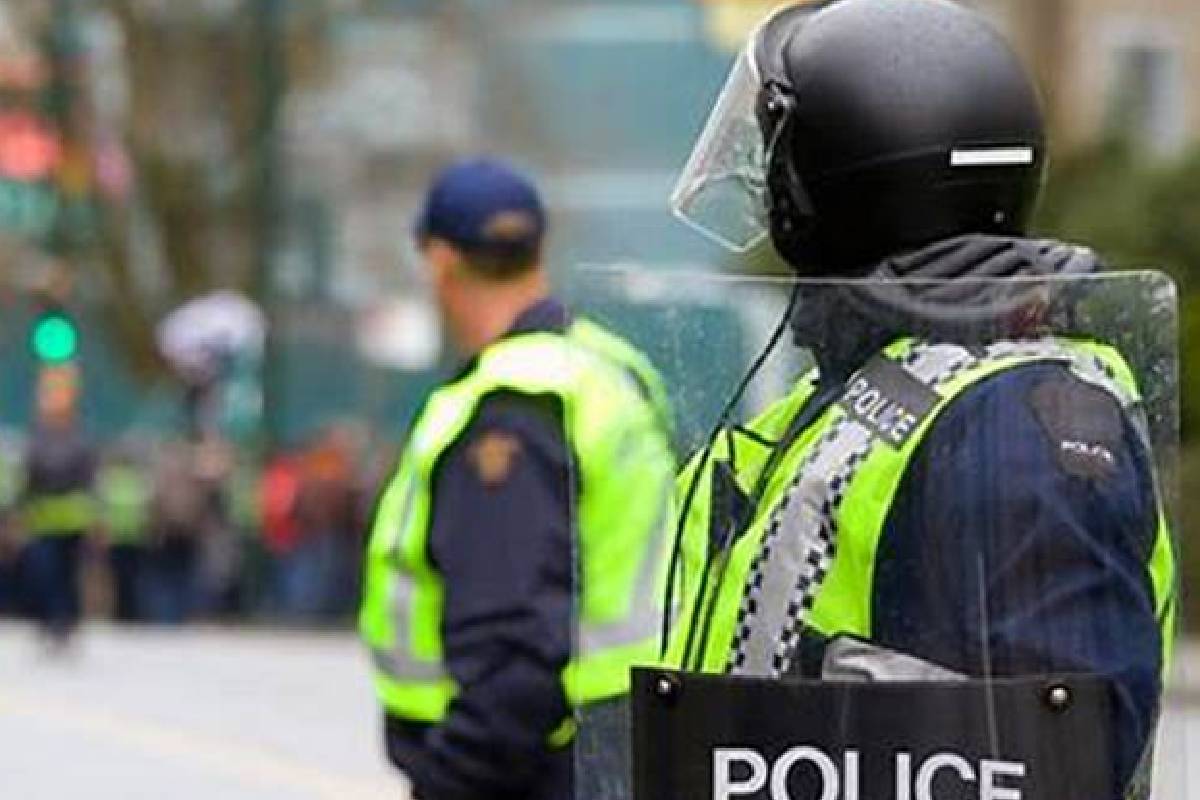 கனடாவில் தமிழ் நினைவுத்தூபி மீது தாக்குதல் ;14 வயது சிறுவன் மீது வழக்குப்பதிவு | Attack Tamil Memorial In Canada Boy Charged கனடாவில் தமிழ் நினைவுத்தூபி மீது தாக்குதல் ;14 வயது சிறுவன் மீது வழக்குப்பதிவு | Attack Tamil Memorial In Canada Boy Charged