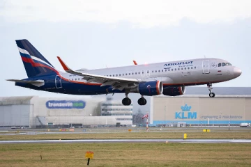 இக்கட்டான நிலையில் இலங்கைக்குள் நுழைந்த ரஷ்ய அதிகாரிகள்!