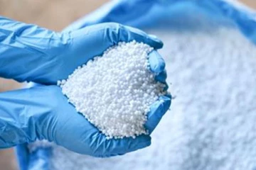 පොහොර වැඩි මිලට අලෙවි කරන වෙළදුන්ට වැඩ වරදී..