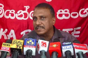 අද බස් ධාවනයෙන් ඉවත් වීම සමඟ පාසල් සිසුන් ප්‍රවාහනය වෙනුවෙන් ඇති සිසු සැරිය ගැනත් දැනුම්දීමක්