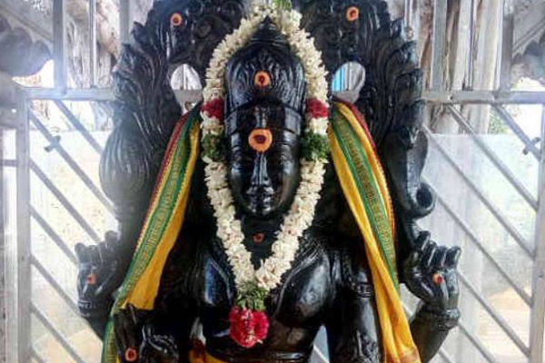 குரு வக்ர பெயர்ச்சி... இந்த ராசிக்காரர்கள் மிகவும் ஜாக்கிரதையாக இருக்க வேண்டிய நேரம்! | Guru Peyarchi Zodiac Sign Very Careful Horoscope