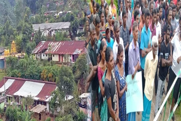 குடியிருக்கும் வீடுகளை கேட்கும் தோட்ட நிர்வாகம்! போராட்டத்தில் குதித்த மக்கள் (Photos)