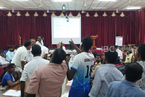 வேலணை ஒருங்கிணைப்புக் குழு கூட்டத்தில் வெடித்த கலவரம்! | Velanai Coordination Committee Meeting