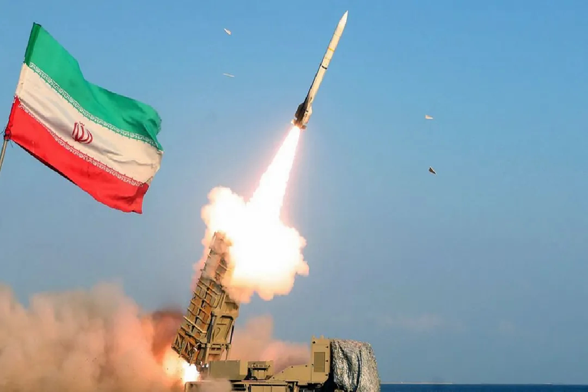 ட்ரம்பின் கையை மீறிச் சென்றுள்ள ஈரான் போர் : ஜனாதிபதி பதவிக்கும் ஆபத்து | Iran War Escalates Beyond Trumps Control