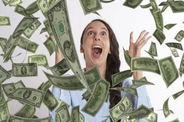 2024 இல் பணமழையில் நனையப்போகும் ராசியினர்- ஜோதிட ரகசியம்