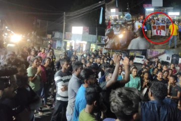 ரணிலுக்கு எதிராகவும் வெடித்தது போராட்டம் (படங்கள்)
