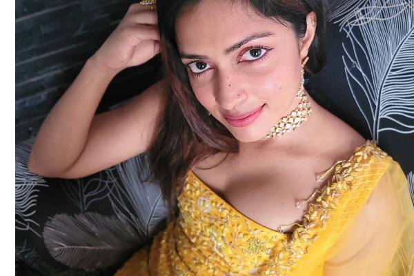 குளத்தில் குளிக்கும் புகைப்படத்தை வெளியிட்ட நடிகை அமலா பால்!! வர்ணித்து தள்ளும் ரசிகர்கள்.. | Amala Paul Latest Swim Photos Post Viral