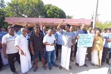 "சங்கமித்தை வரவும் இல்லை அரசமரம் நடவும் இல்லை'' - யாழில் போராட்டம்