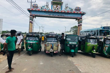 காரைநகர் ஐஓசி எரிபொருள் நிரப்பு நிலையத்தில் குழப்பம் (PHOTOS)