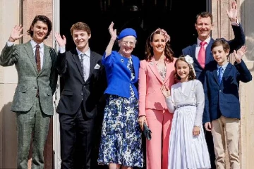 குடும்ப உறுப்பினர்களிடம் வெளிப்படையாகவே மன்னிப்பு கோரிய ராணியார் மார்கரேத்