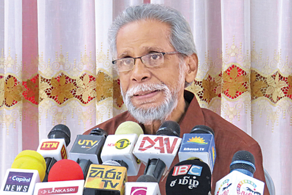 யாழில் போலி உறுதி மூலம் காணி மோசடி: சட்டத்தரணி உட்பட 9 பேர் விளக்கமறியலில் | Jaffna Land Scam