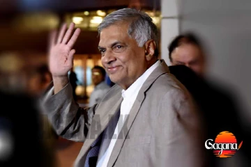 උදව්වට ස්තූතියි, ආයෙත් ඉක්මනට හම්බෙමුකෝ - එලෝන්ට චාටු දාන ගමන් ආණ්ඩුවෙන් ලකුණු දාගන්න රනිල්