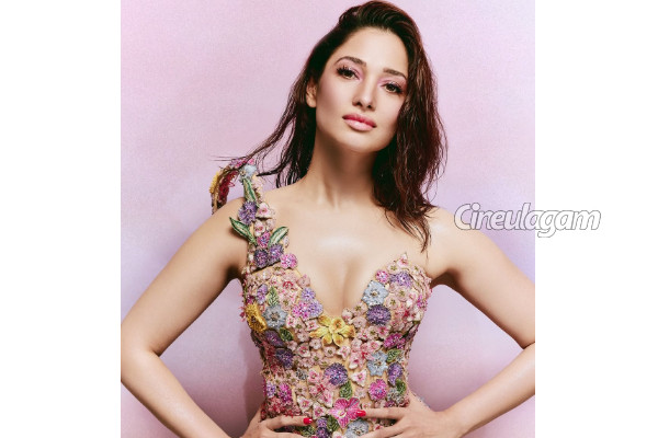 நம்பும் அளவுக்கு முட்டாள்.. நடிகை தமன்னாவுக்கு வெறுப்பு தரும் விஷயம், என்ன? | Tamannaah Open Talk About What She Dislike நம்பும் அளவுக்கு முட்டாள்.. நடிகை தமன்னாவுக்கு வெறுப்பு தரும் விஷயம், என்ன? | Tamannaah Open Talk About What She Dislike