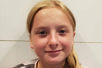 சூட்கேஸ்ஸில் மாணவியின் சடலம்