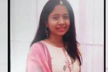 மழை நேரத்தில் வந்த ஆசை! பரிதாபமாக உயிரிழந்த மருத்துவ மாணவி... அதிர்ச்சியில் குடும்பம்